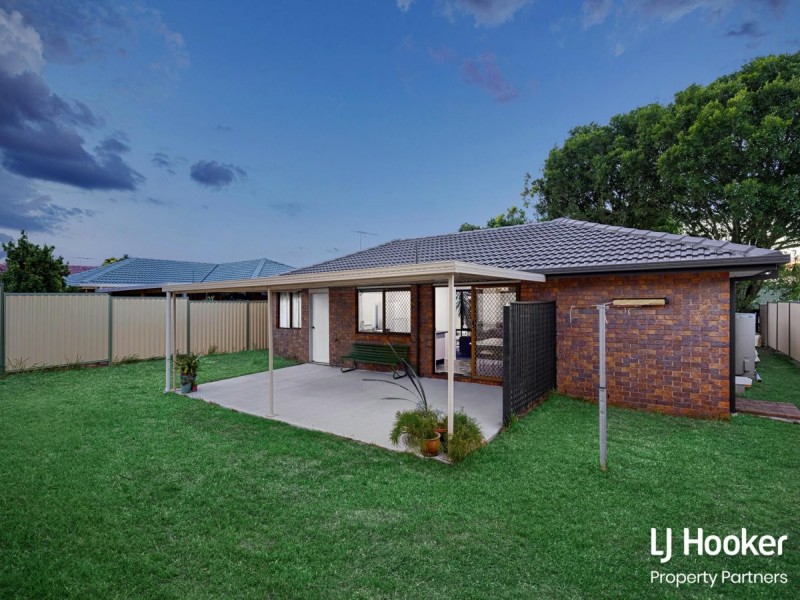 19 Barcoo Court, Hillcrest QLD 4118