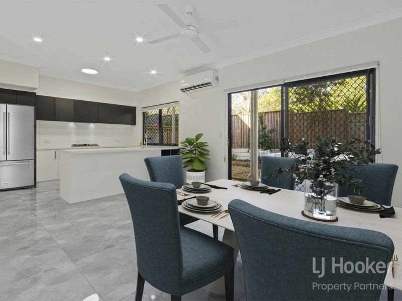 8/584 Gowan Road, Stretton QLD 4116