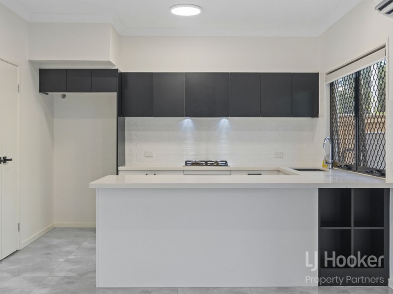 8/584 Gowan Road, Stretton QLD 4116