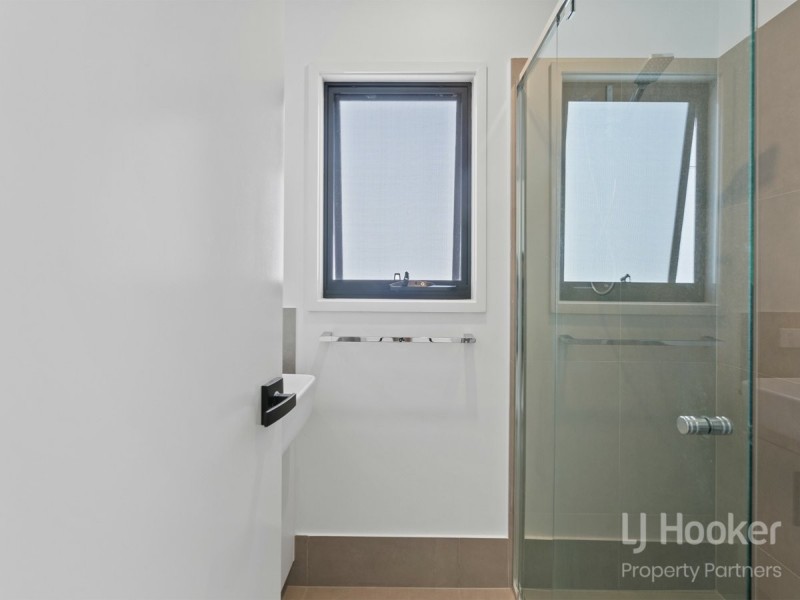 8/584 Gowan Road, Stretton QLD 4116