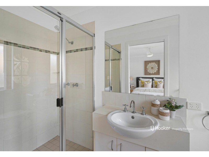 42A Penrose Circuit, Redbank Plains QLD 4301