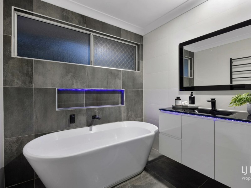 29 Eldena Place, Parkinson QLD 4115