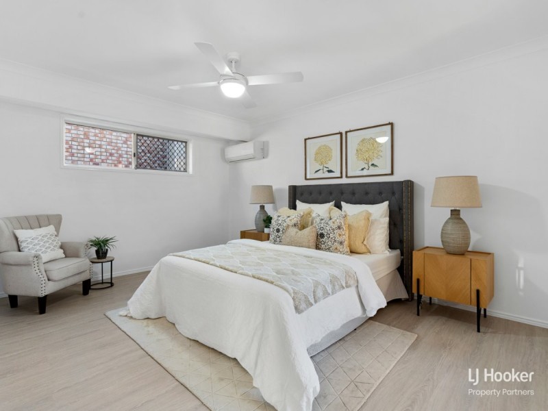 8 Scarlet Oak Place, Calamvale QLD 4116