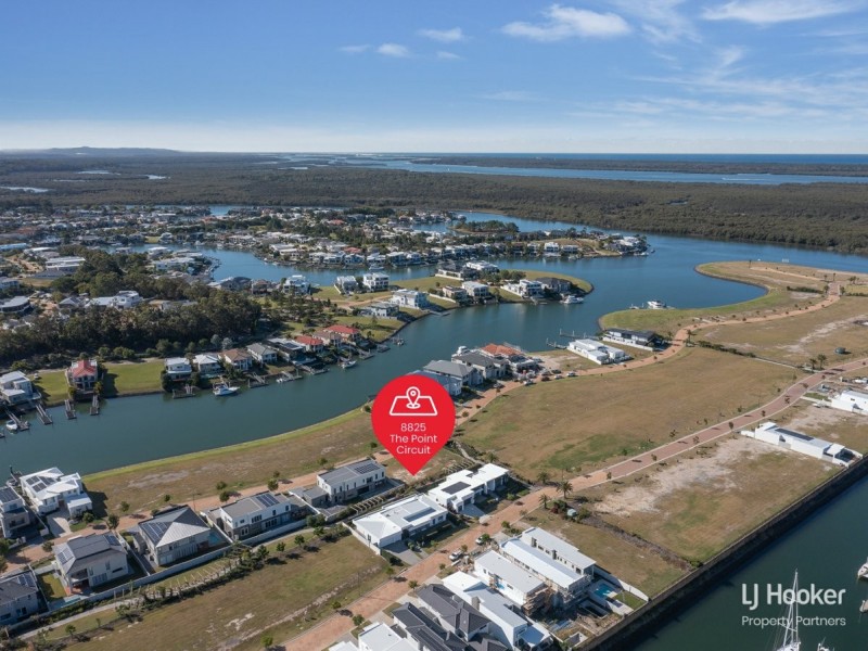8825 The Point Circuit, Hope Island QLD 4212