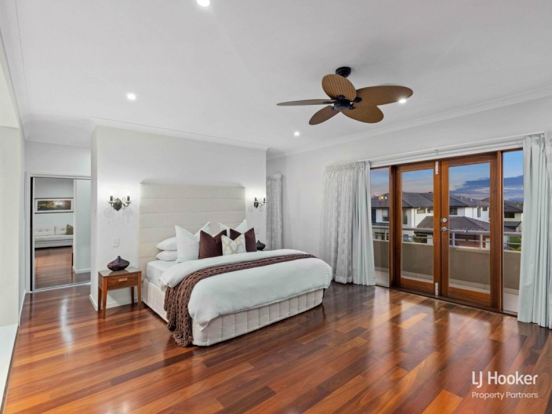 50 Elderbury Place, Stretton QLD 4116
