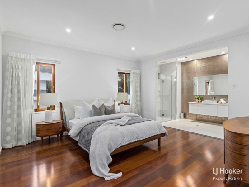 50 Elderbury Place, Stretton QLD 4116