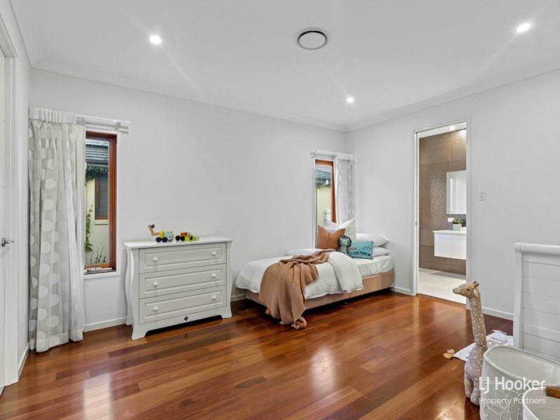 50 Elderbury Place, Stretton QLD 4116
