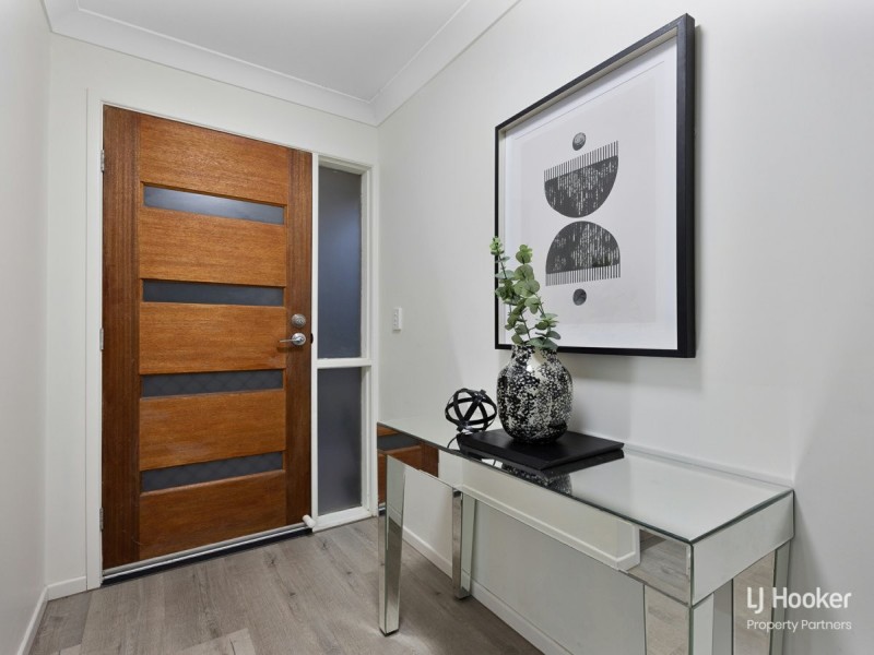 32 Orania Crescent, Calamvale QLD 4116