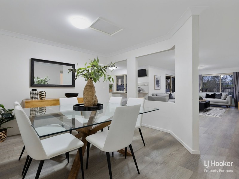 32 Orania Crescent, Calamvale QLD 4116