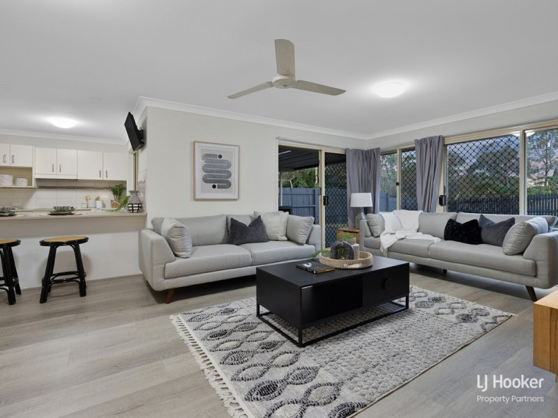 32 Orania Crescent, Calamvale QLD 4116