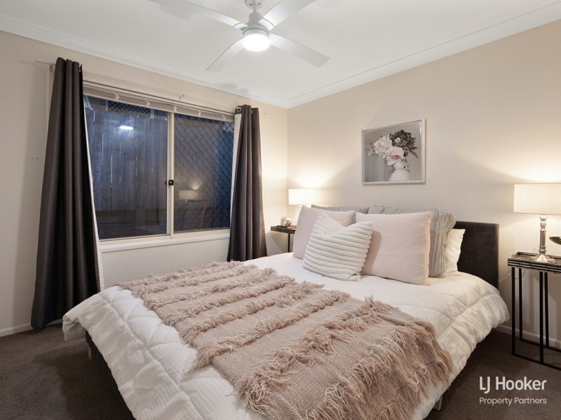 32 Orania Crescent, Calamvale QLD 4116