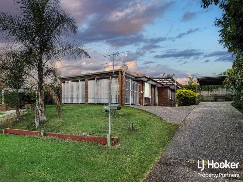 239 Wecker Road, Mansfield QLD 4122