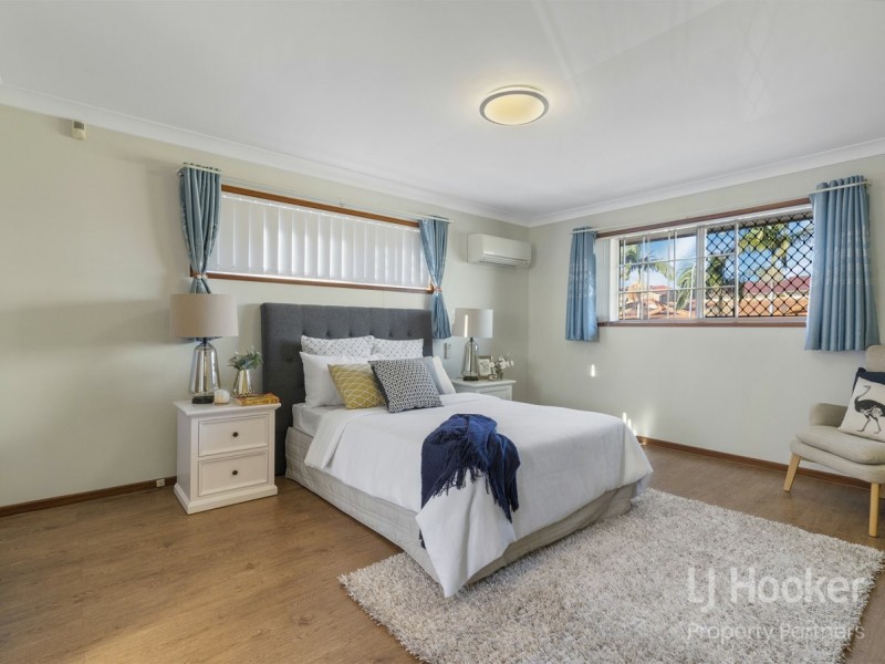 12 McKinley Court, Stretton QLD 4116