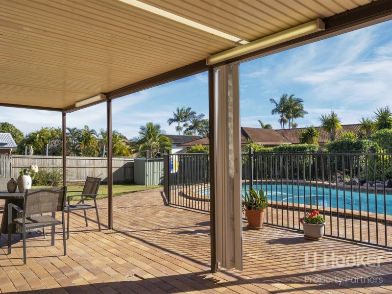 12 McKinley Court, Stretton QLD 4116