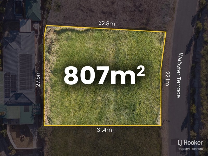15 Webster Terrace, Edens Landing QLD 4207