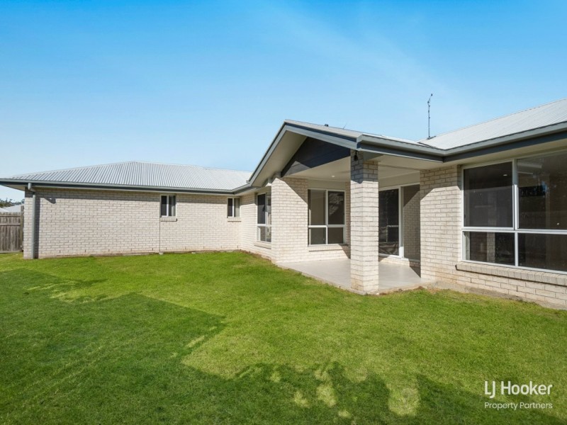 1 Vargon Circuit, Holmview QLD 4207