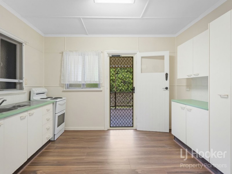 59 Twelfth Avenue, St Lucia QLD 4067