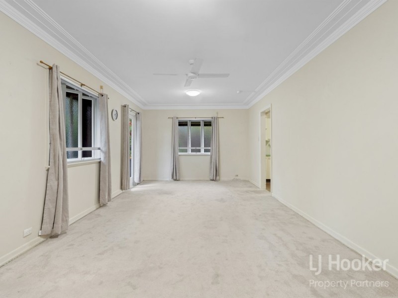 59 Twelfth Avenue, St Lucia QLD 4067