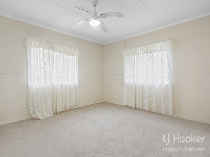 59 Twelfth Avenue, St Lucia QLD 4067