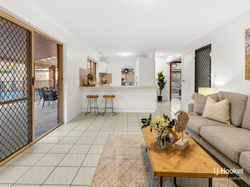 15 Shylock Crescent, Sunnybank Hills QLD 4109