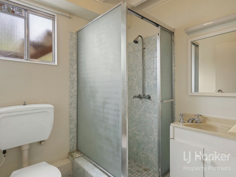 16 Colombo Street, Wishart QLD 4122