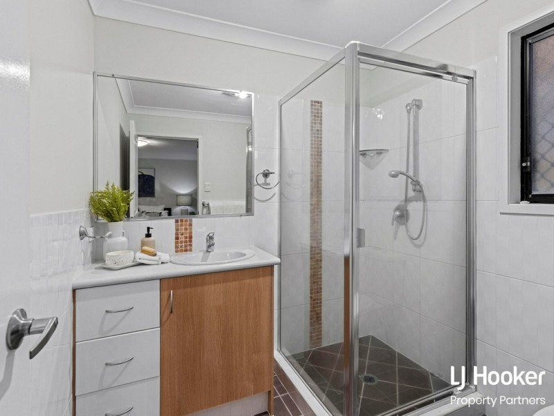 4 Nabeel Place, Calamvale QLD 4116