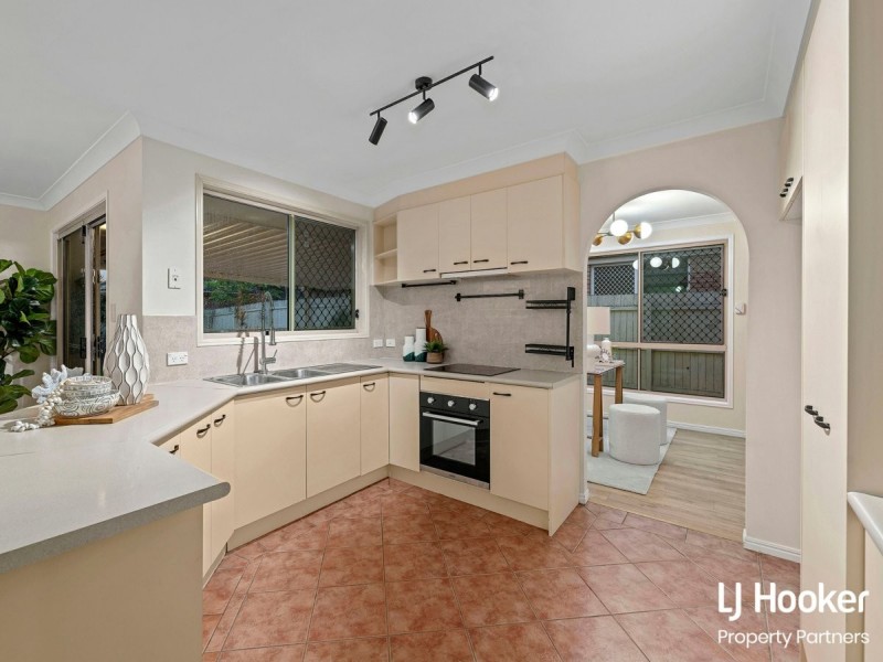 60 Bundabah Drive, Calamvale QLD 4116