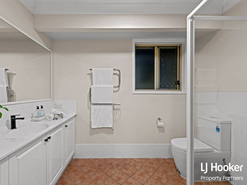 60 Bundabah Drive, Calamvale QLD 4116