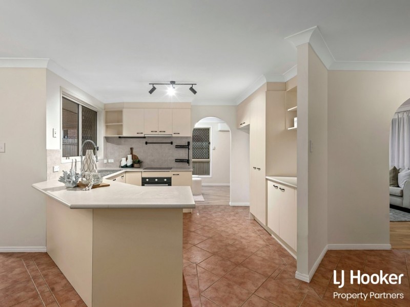 60 Bundabah Drive, Calamvale QLD 4116
