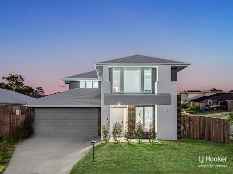11 Davidson Circuit, Park Ridge QLD 4125
