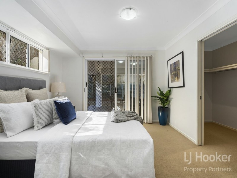 21 Trevi Close, Eight Mile Plains QLD 4113