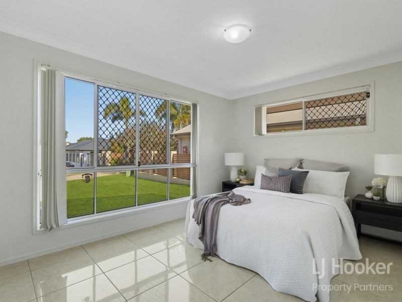 21 Trevi Close, Eight Mile Plains QLD 4113