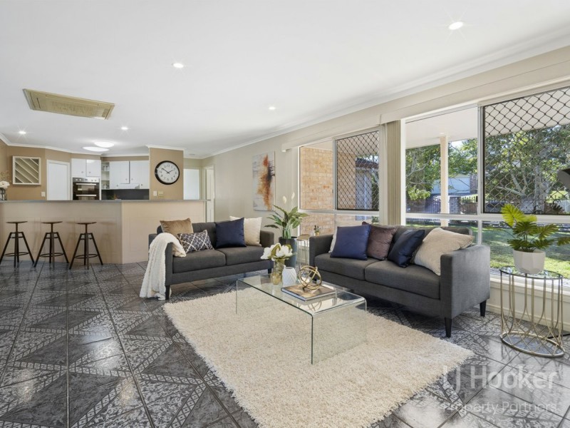 3 Aspen Crescent, Parkinson QLD 4115