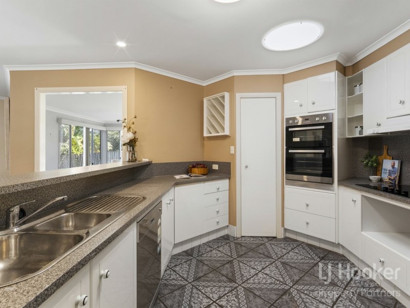 3 Aspen Crescent, Parkinson QLD 4115