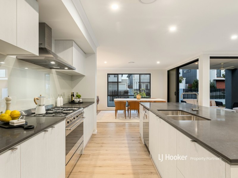 17 Raquel Avenue, Rochedale QLD 4123