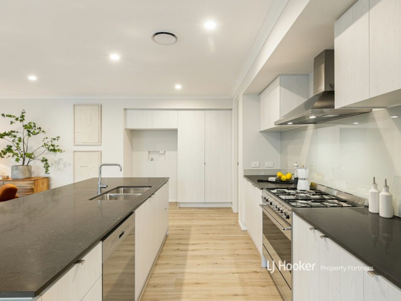 17 Raquel Avenue, Rochedale QLD 4123