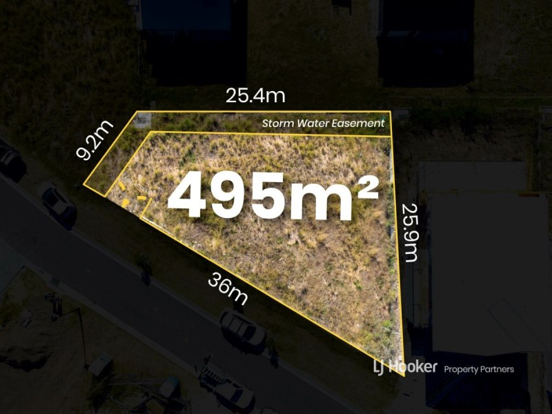 75 Montgomery Circuit, Pallara QLD 4110