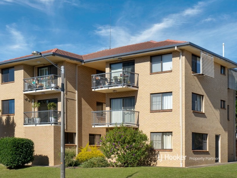 3/2 Raintree Street, Mansfield QLD 4122