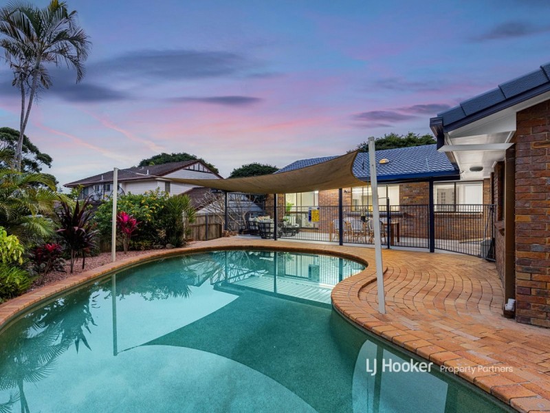 11 Coolidge Court, Stretton QLD 4116