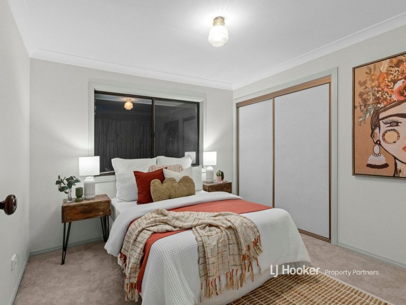 11 Coolidge Court, Stretton QLD 4116