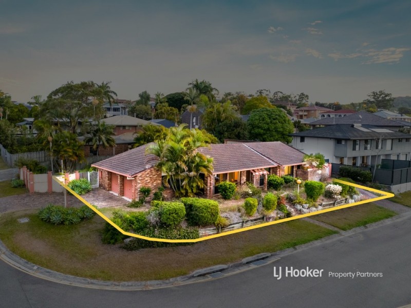 15 Aldford Street, Carindale QLD 4152