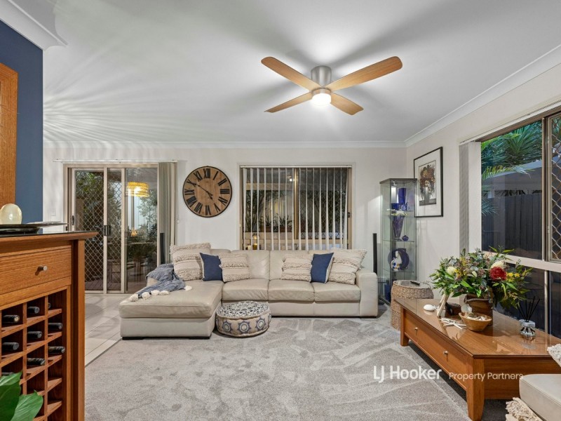 12/20 Flamingo Close, Wishart QLD 4122