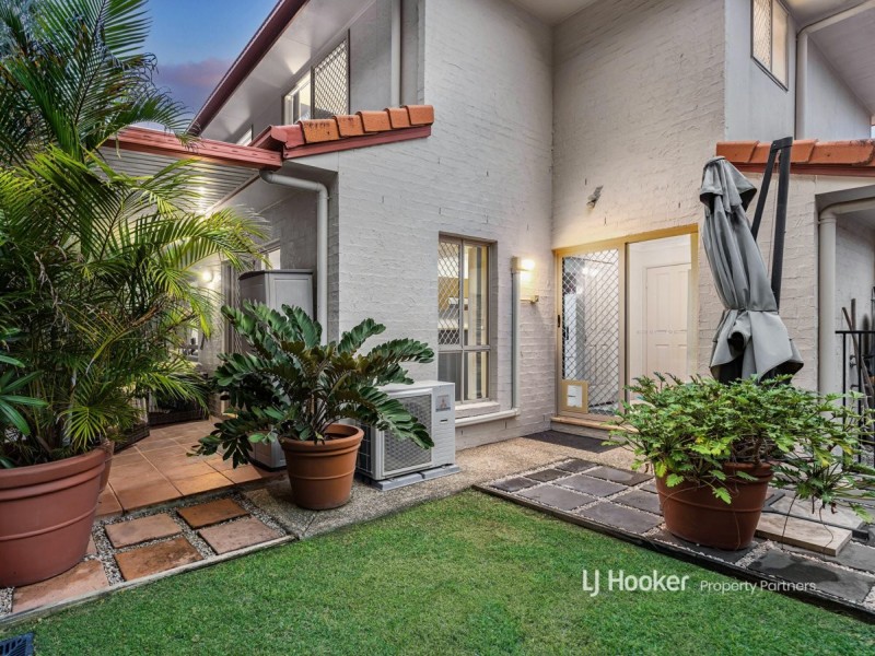 12/20 Flamingo Close, Wishart QLD 4122