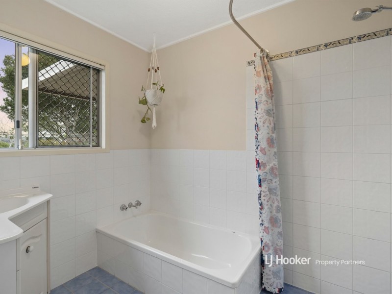 237 Springwood Road, Springwood QLD 4127