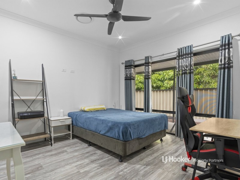 2469 Logan Road, Eight Mile Plains QLD 4113