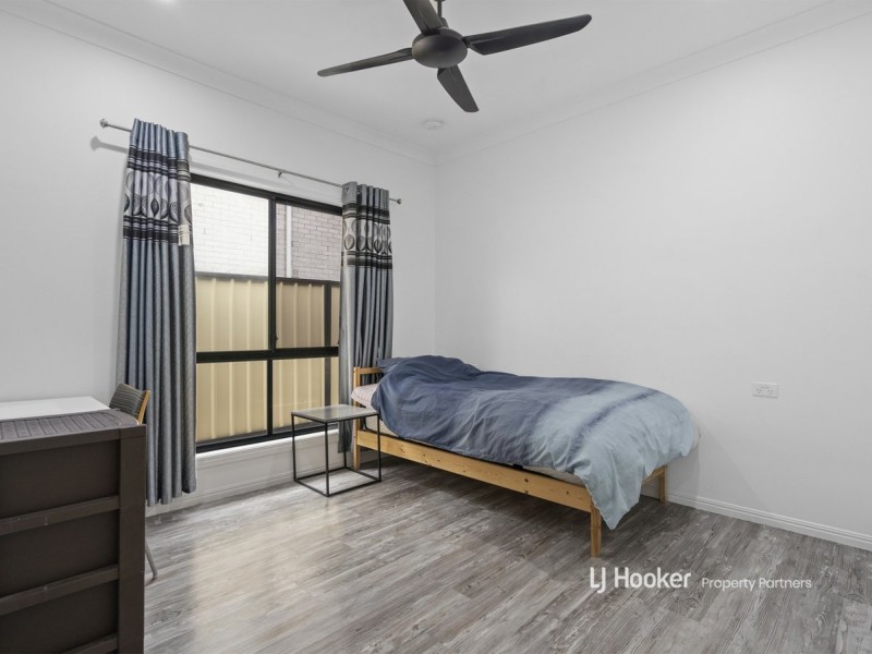 2469 Logan Road, Eight Mile Plains QLD 4113