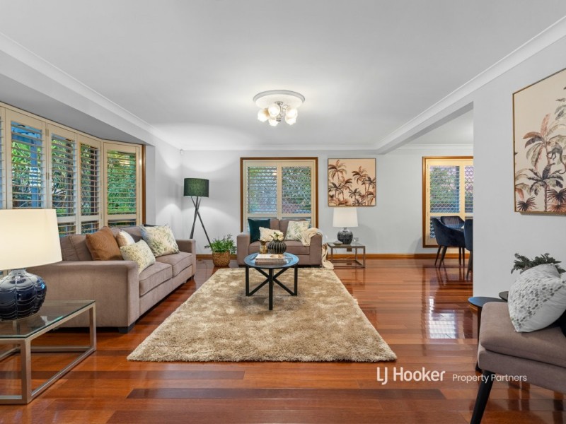 2 Totten Close, Eight Mile Plains QLD 4113