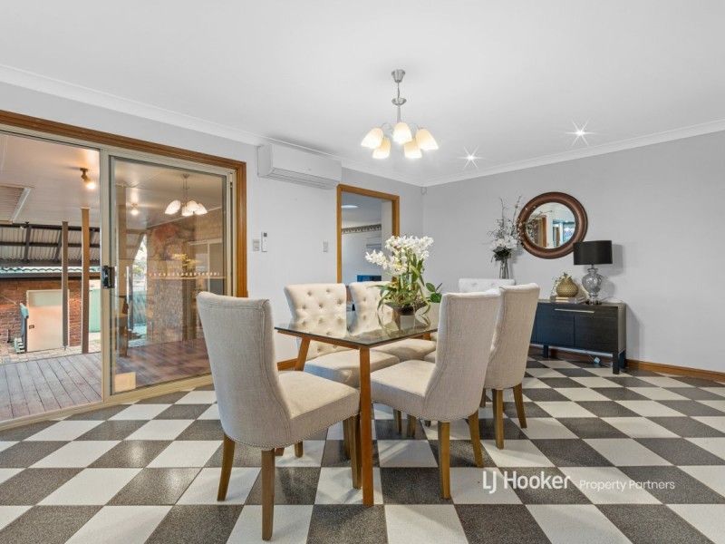 2 Totten Close, Eight Mile Plains QLD 4113