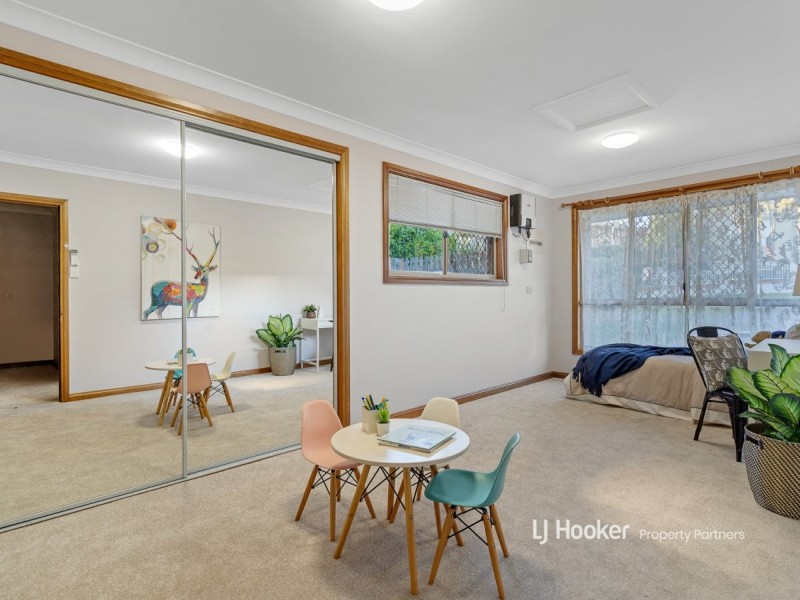 2 Totten Close, Eight Mile Plains QLD 4113