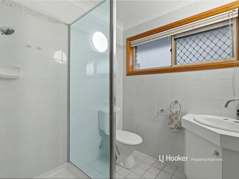 2 Totten Close, Eight Mile Plains QLD 4113